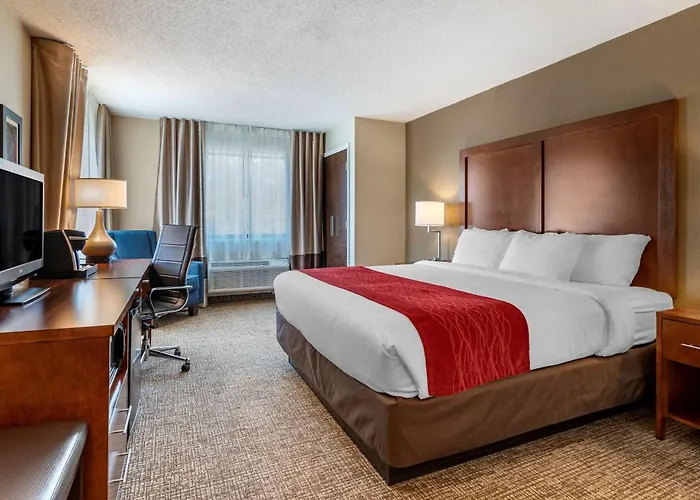 Comfort Inn La Porte
